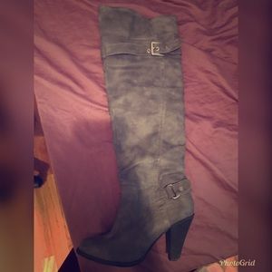 Size 10. Over the knee gray buckle boots.